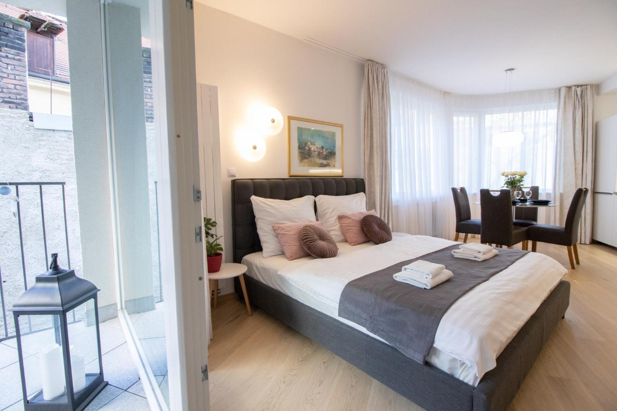 Krakovska Cr Apartments Praag Kamer foto